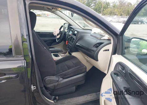 2014 Dodge Grand Caravan Sxt z USA, uszkodzony, nr VIN 2C4RDGCG0ER121671